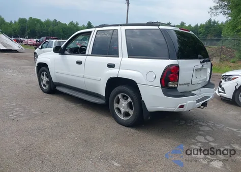 2007 Chevrolet Trailblazer Ls from USA, damaged, VIN 1GNDT13S872273057